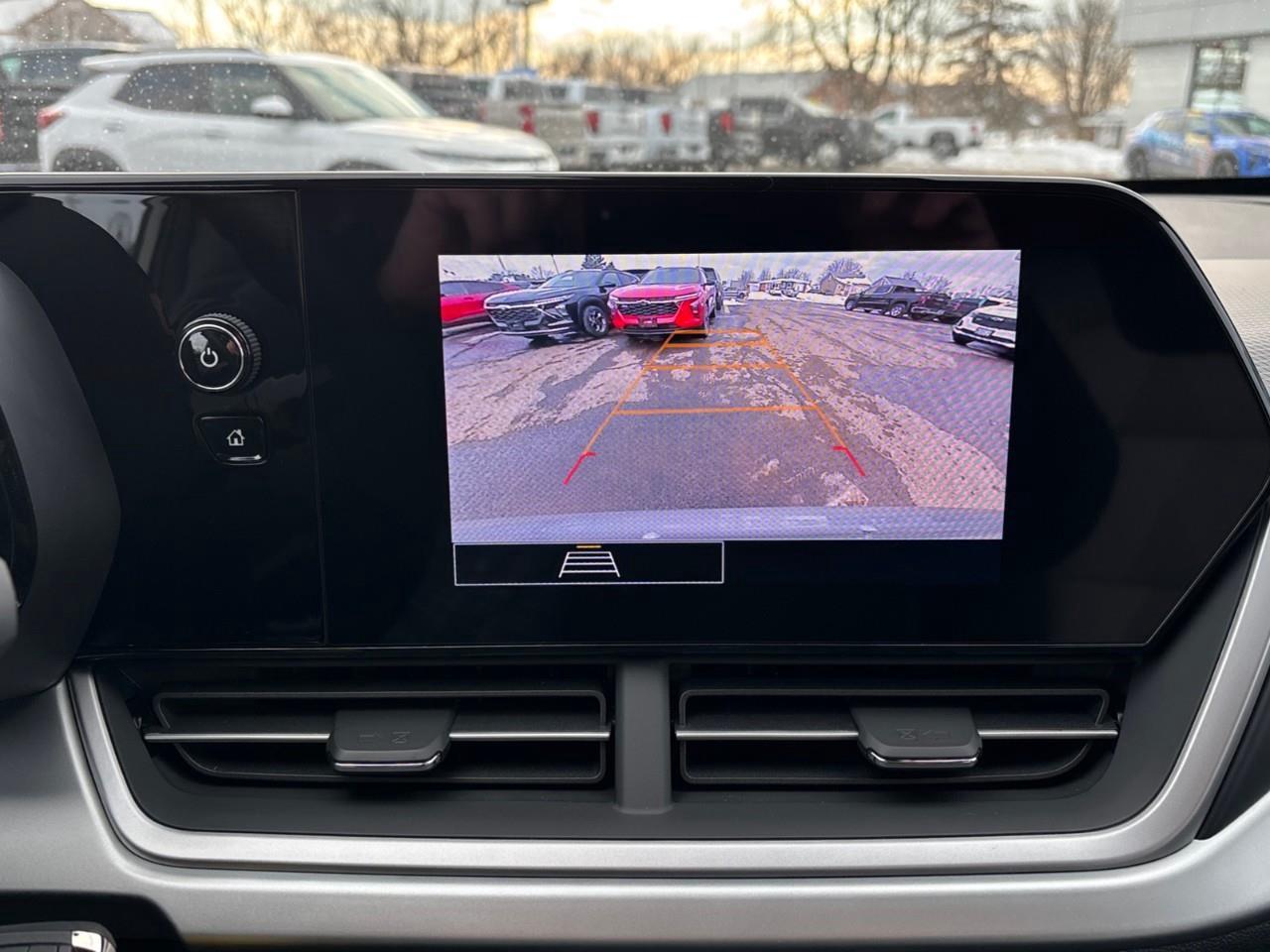 2026 Chevrolet Trax 1RS New 2026 Sporty Small 5 Passenger FWD SUV with Heated Front Seats, Heated Steering Wheel, Remote Vehicle Start, 18 Aluminum Heels and Wireless Apple CarPlay and Android Auto Photo