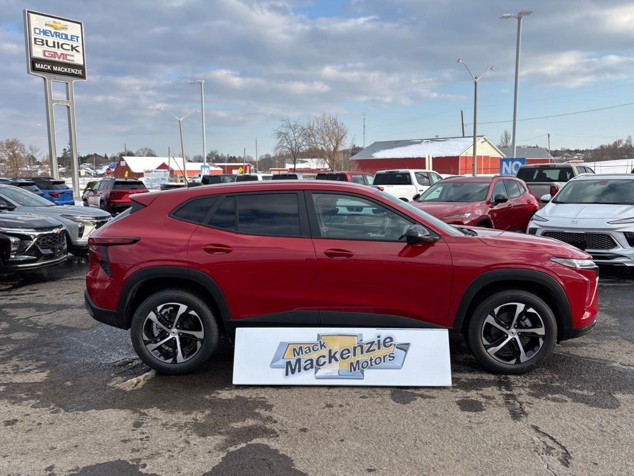 2026 Chevrolet Trax 1RS New 2026 Sporty Small 5 Passenger FWD SUV with Heated Front Seats, Heated Steering Wheel, Remote Vehicle Start, 18 Aluminum Heels and Wireless Apple CarPlay and Android Auto Photo