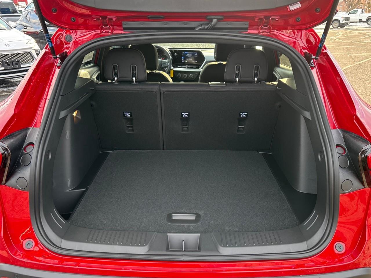 2026 Chevrolet Trax 1RS New 2026 Sporty Small 5 Passenger FWD SUV with Heated Front Seats, Heated Steering Wheel, Remote Vehicle Start, 18 Aluminum Heels and Wireless Apple CarPlay and Android Auto Photo