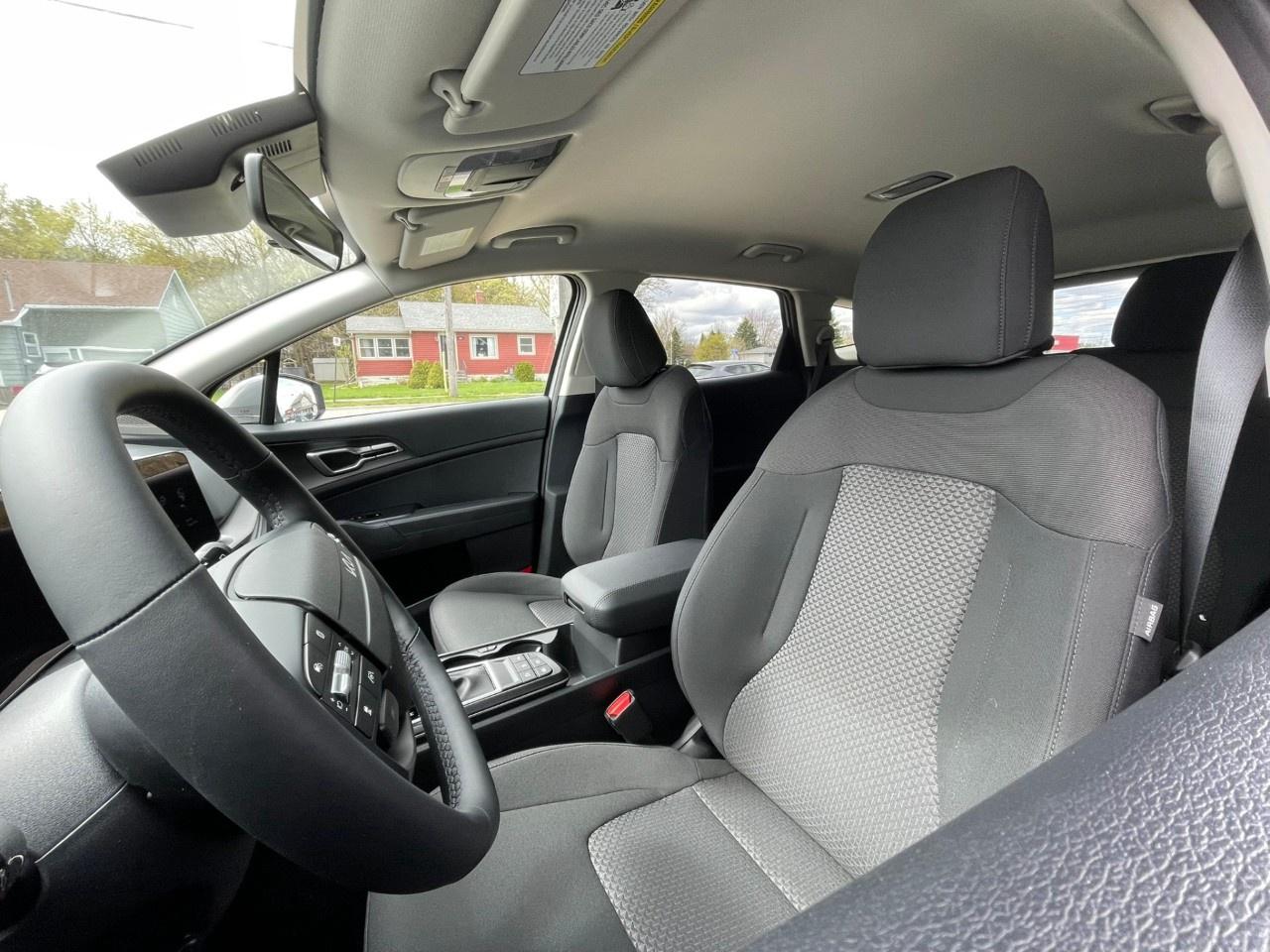 2026 Kia Sportage LX AWD Photo