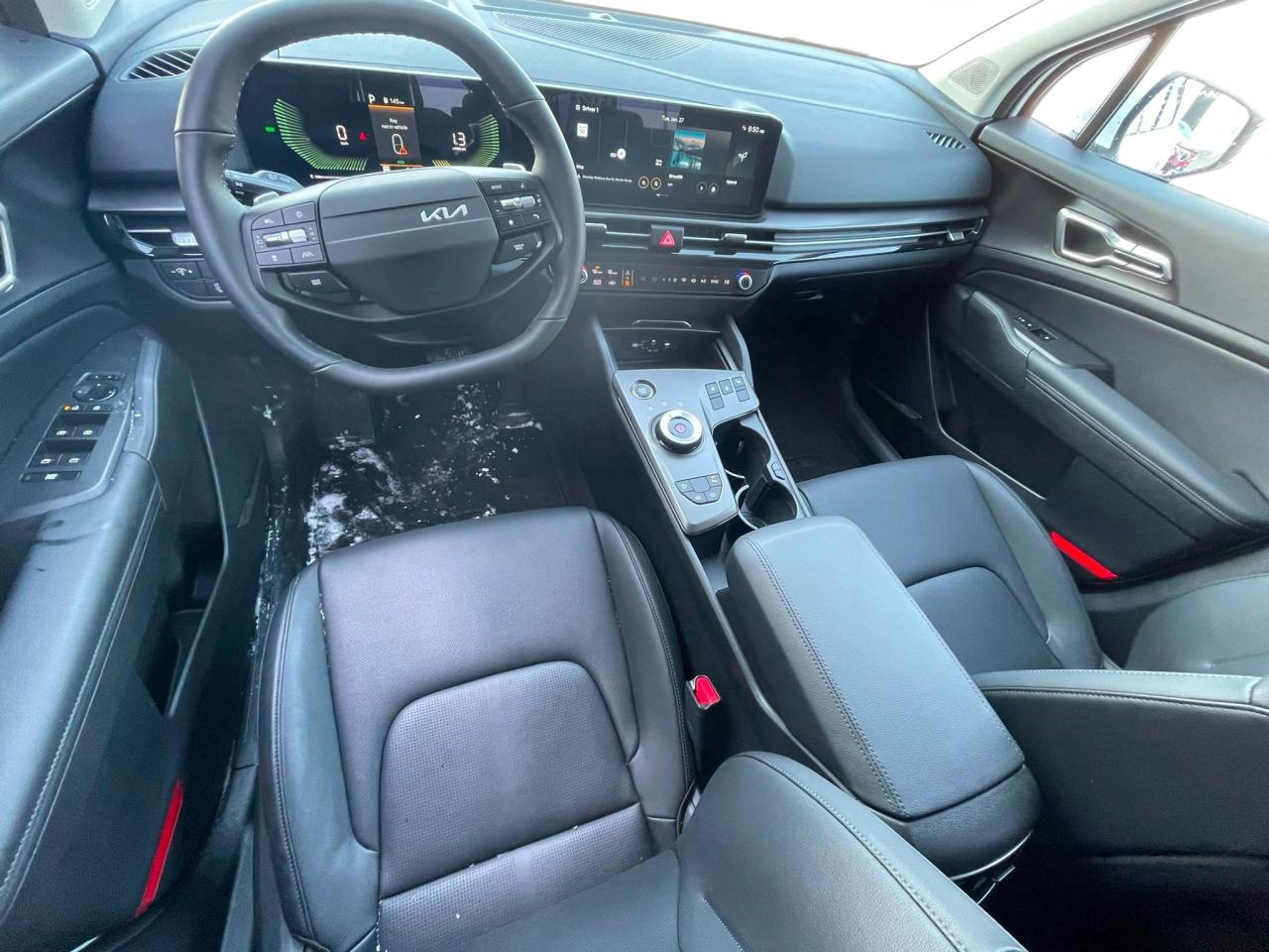 2026 Kia Sportage Hybrid EX Used Dealer Demo Photo