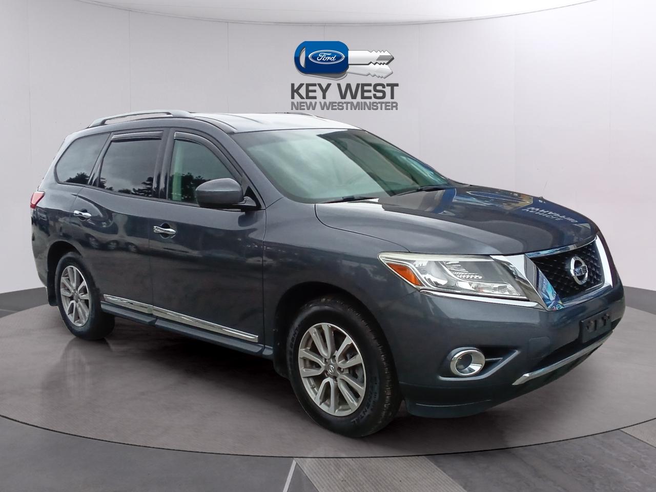 2014 Nissan Pathfinder S/SV/SL/PLAT Photo3