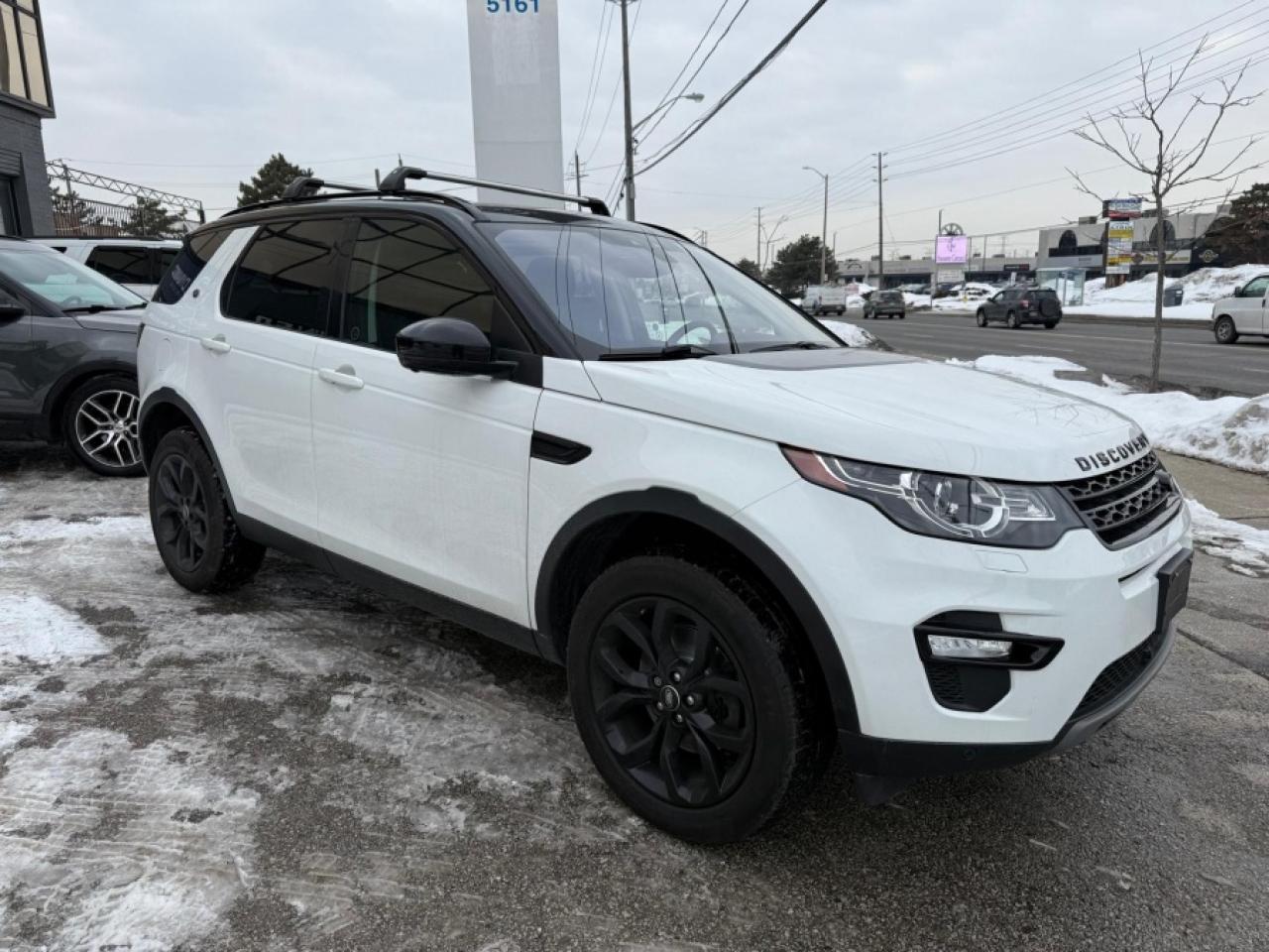 2018 Land Rover Discovery Sport HSE/ 7-PASSENGER/ LEATHER/ MOONROOF/ NAVIGATION - Photo #3