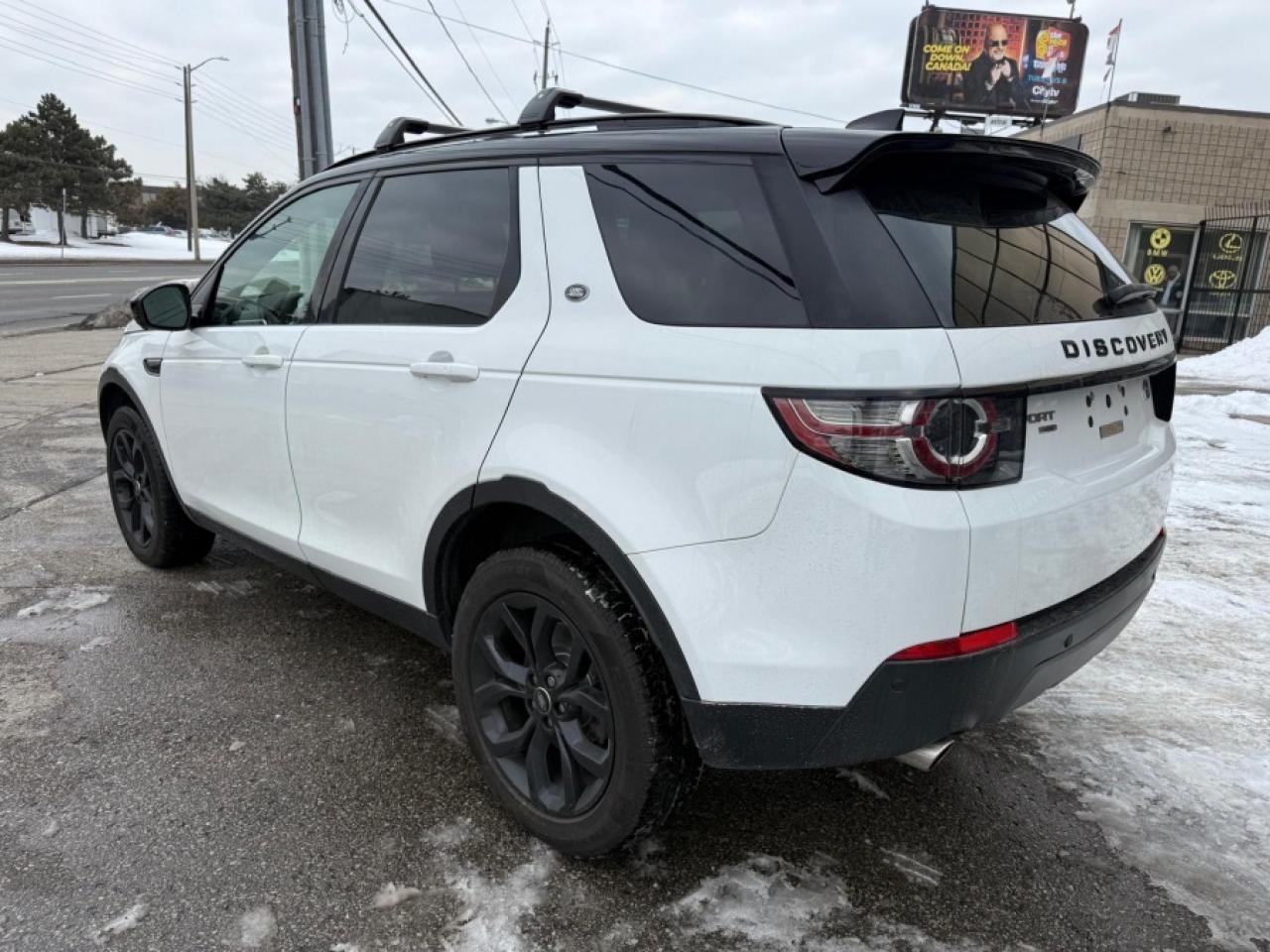 2018 Land Rover Discovery Sport HSE/ 7-PASSENGER/ LEATHER/ MOONROOF/ NAVIGATION - Photo #7