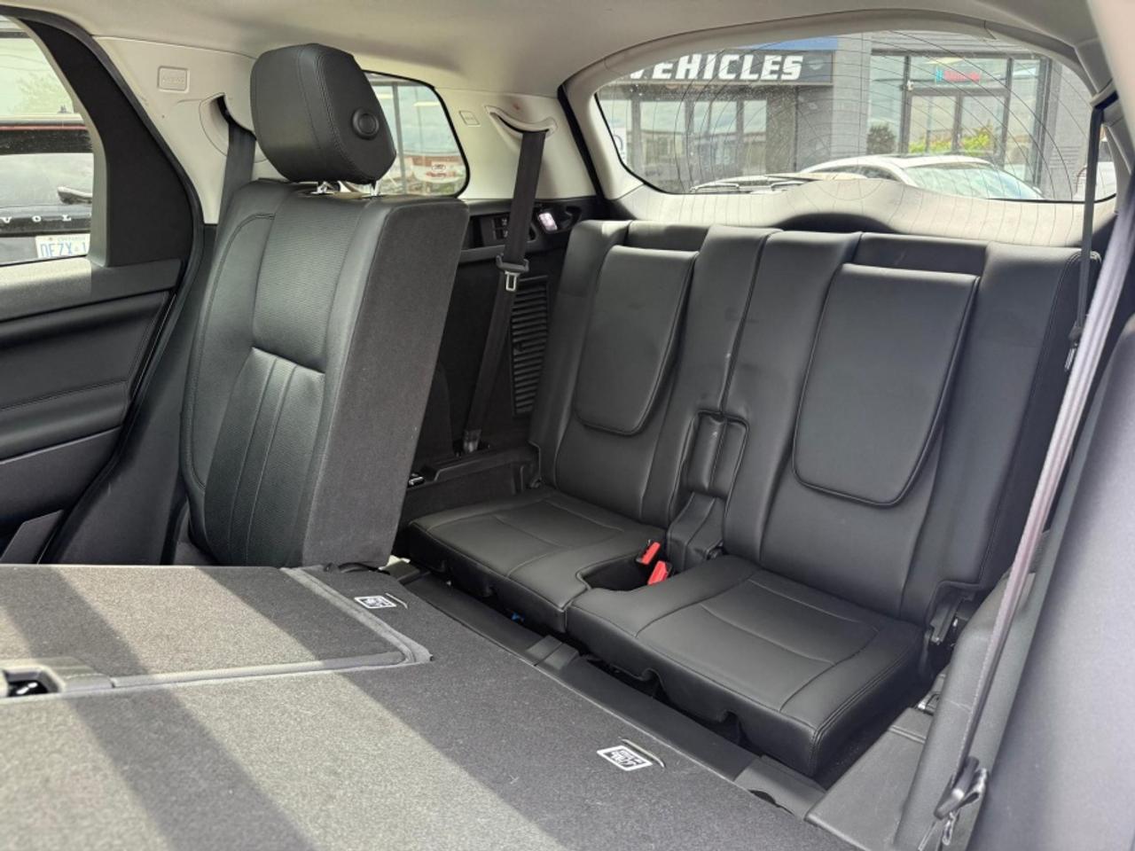 2018 Land Rover Discovery Sport HSE/ 7-PASSENGER/ LEATHER/ MOONROOF/ NAVIGATION - Photo #20