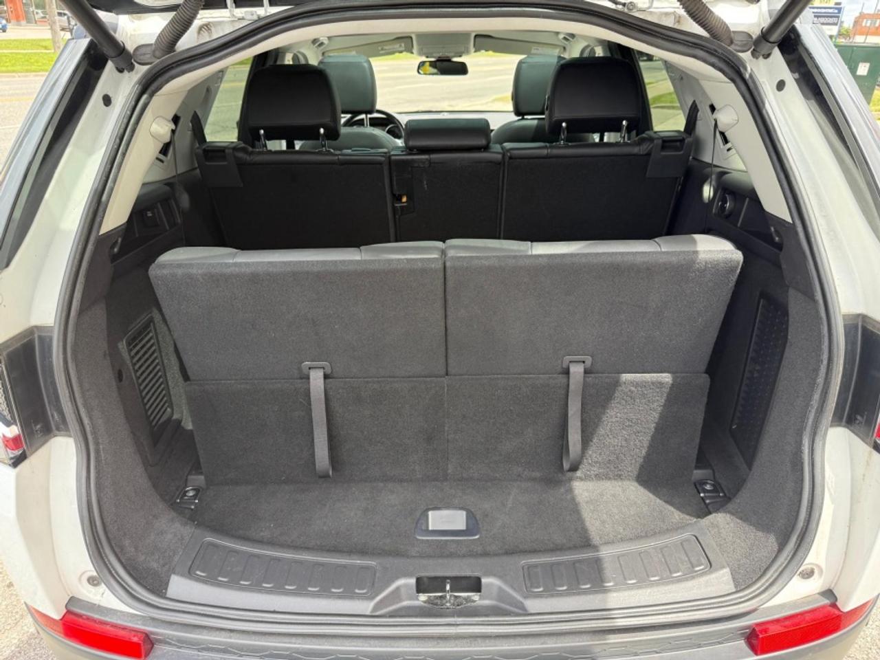 2018 Land Rover Discovery Sport HSE/ 7-PASSENGER/ LEATHER/ MOONROOF/ NAVIGATION Photo