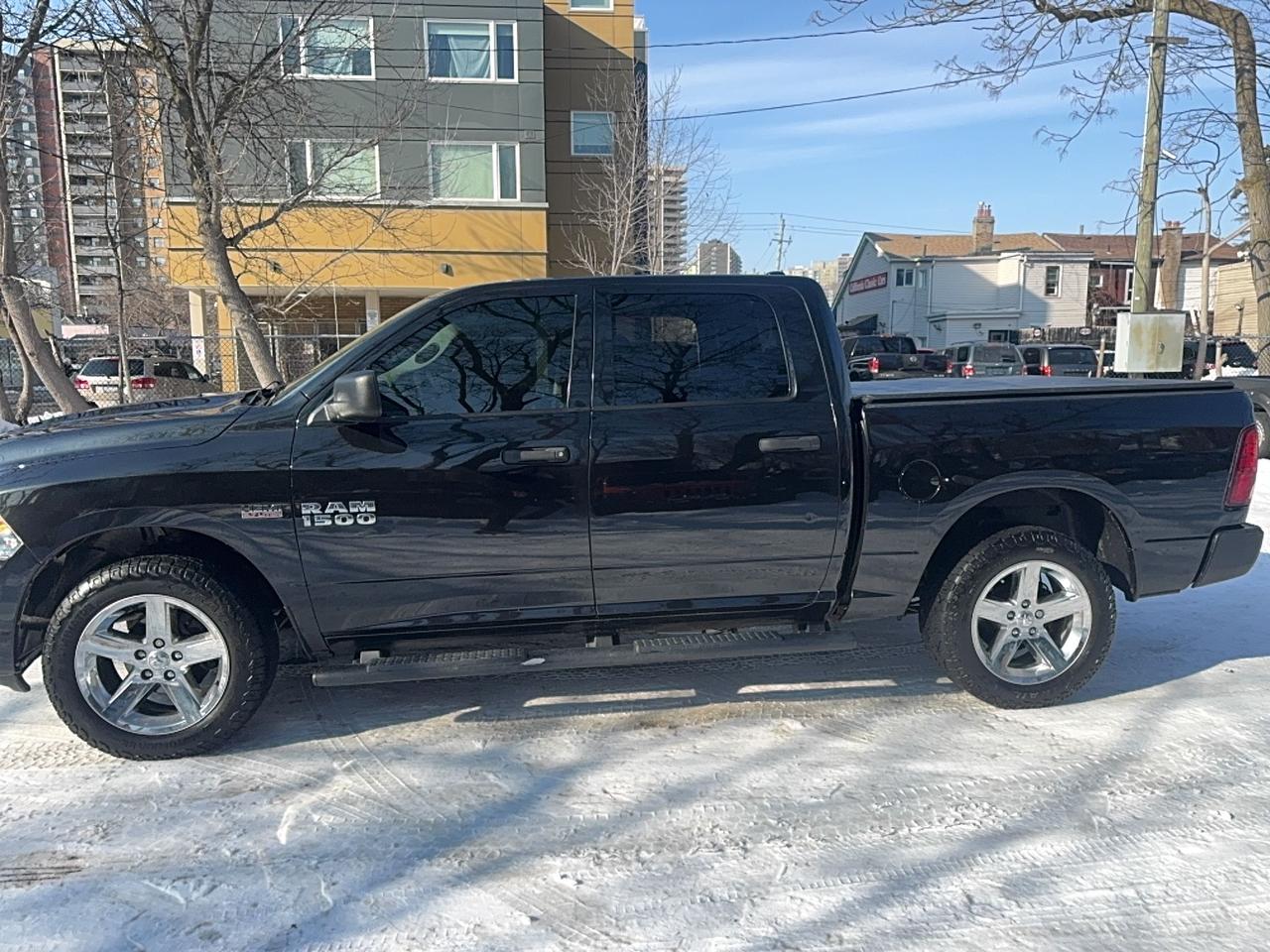 2017 RAM 1500 Express Photo