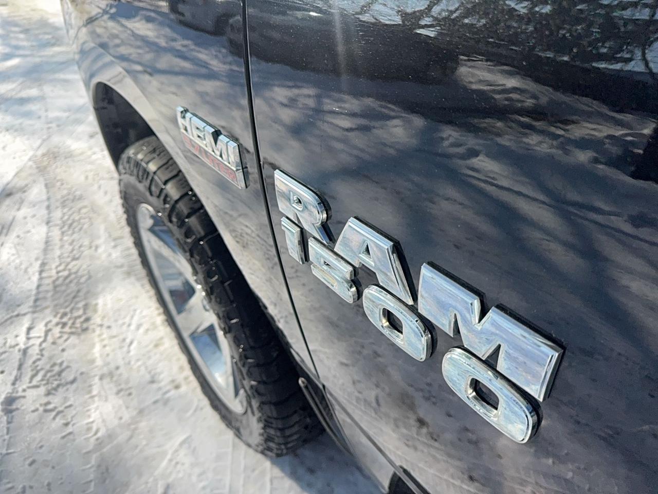 2017 RAM 1500 Express Photo