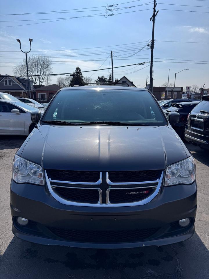 2017 Dodge Grand Caravan SXT Premium Plus | Rear Cam | Business Conversion Photo