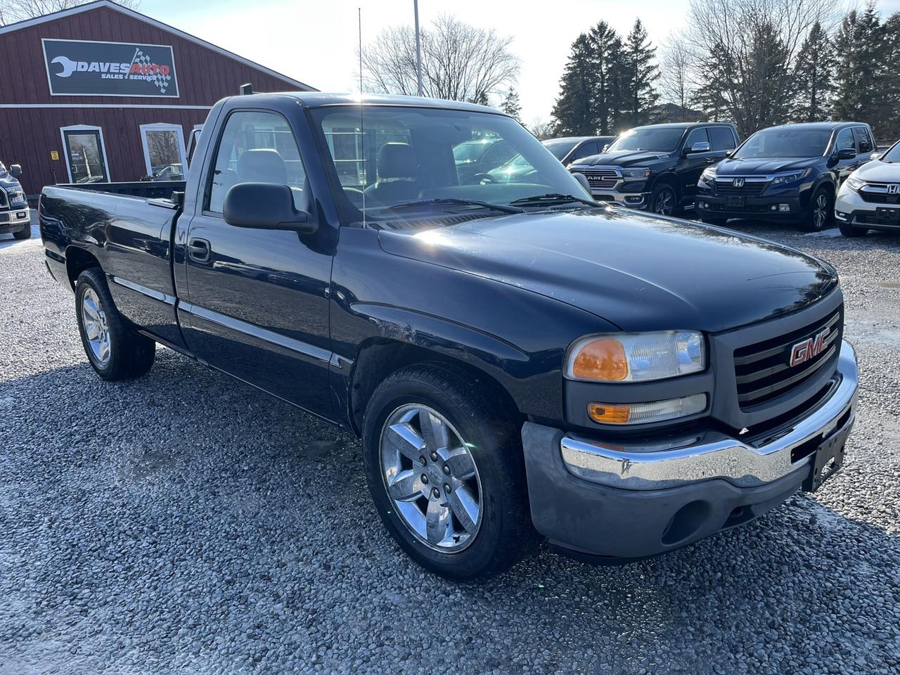 2006 GMC Sierra 1500 SL 2WD Photo
