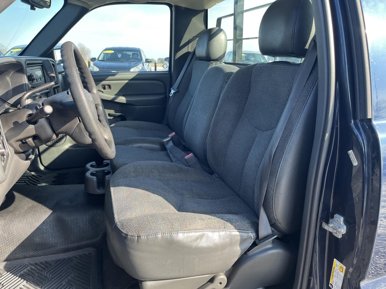 2006 GMC Sierra 1500 SL 2WD Photo