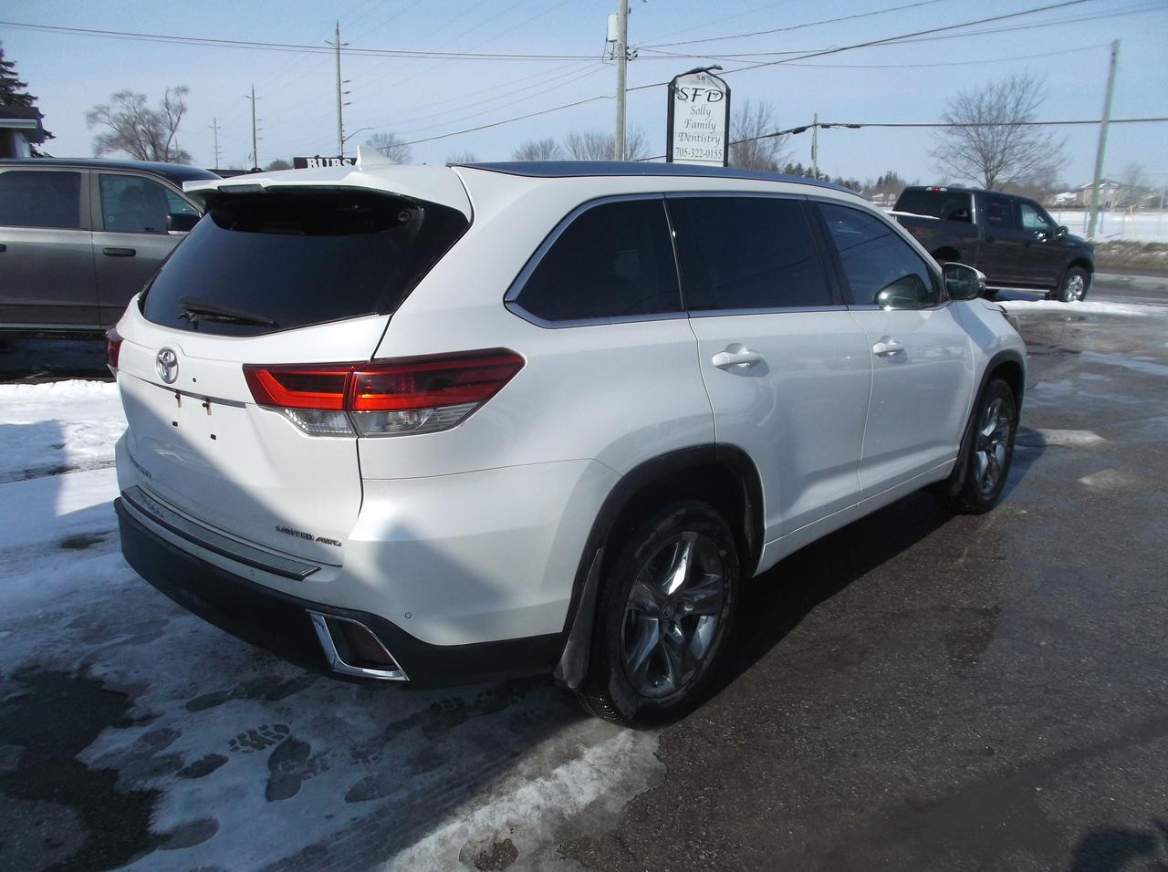 2018 Toyota Highlander AWD limited Photo