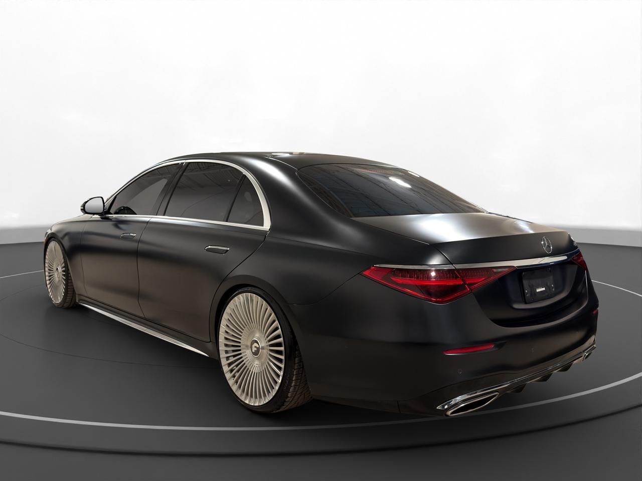 2022 Mercedes-Benz S-Class Mercades Manufaktur | Forgiato Rims | Blue INT | Photo