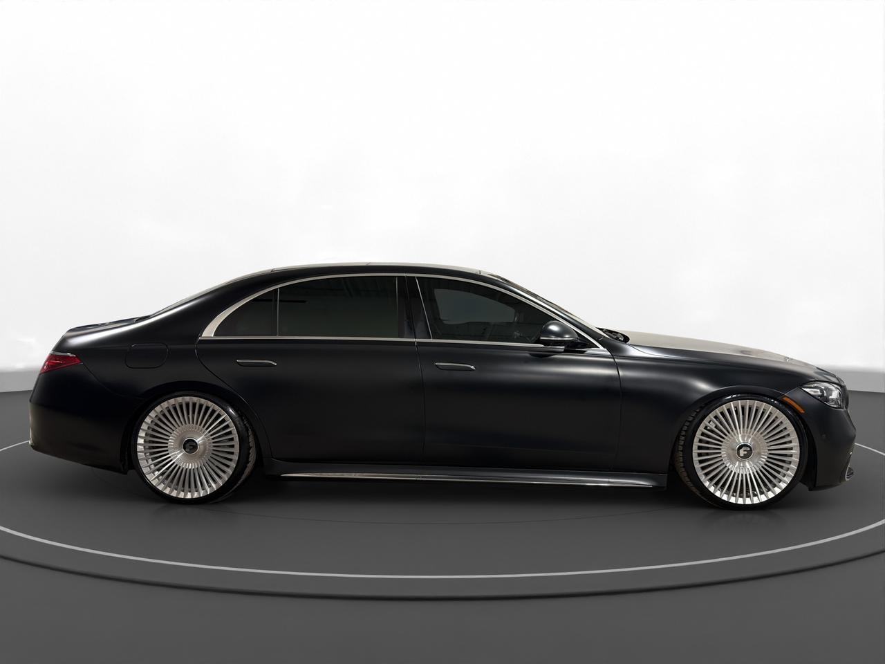 2022 Mercedes-Benz S-Class Mercades Manufaktur | Forgiato Rims | Blue INT | Photo4