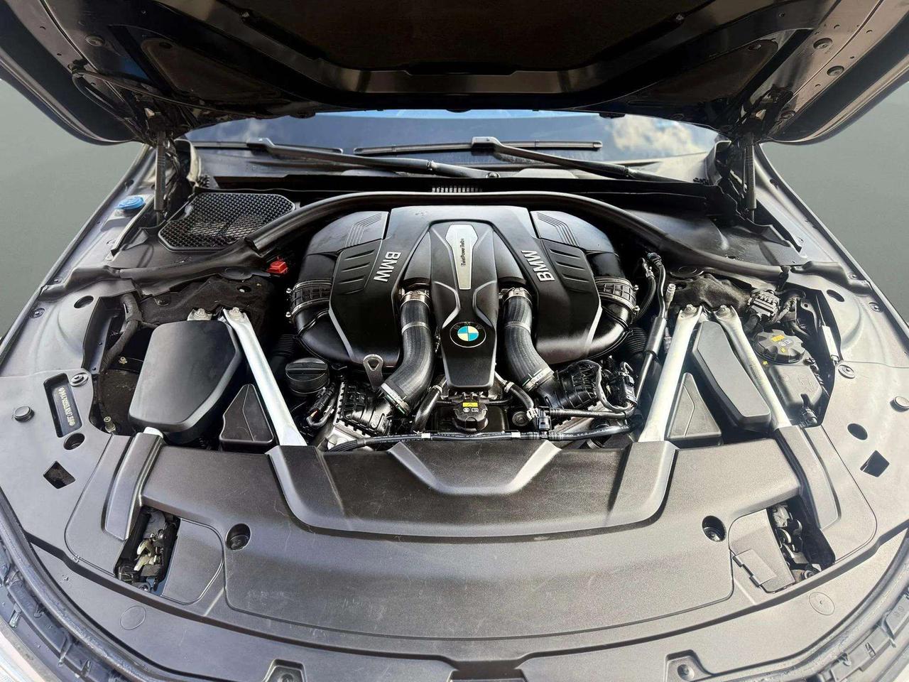 2018 BMW 7 Series 750I XDRIVE SEDAN Photo