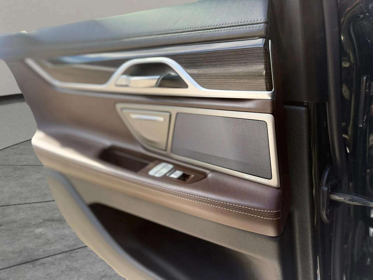 2018 BMW 7 Series 750I XDRIVE SEDAN Photo