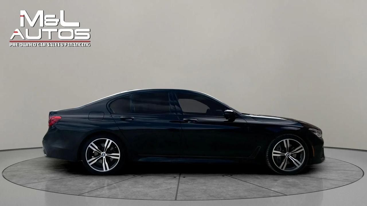 2018 BMW 7 Series 750I XDRIVE SEDAN Photo3