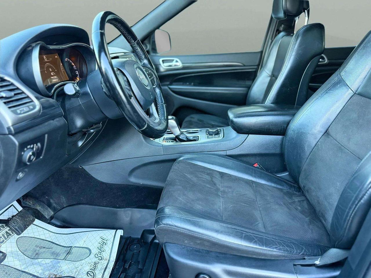 2020 Jeep Grand Cherokee ALTITUDE 4X4 Photo