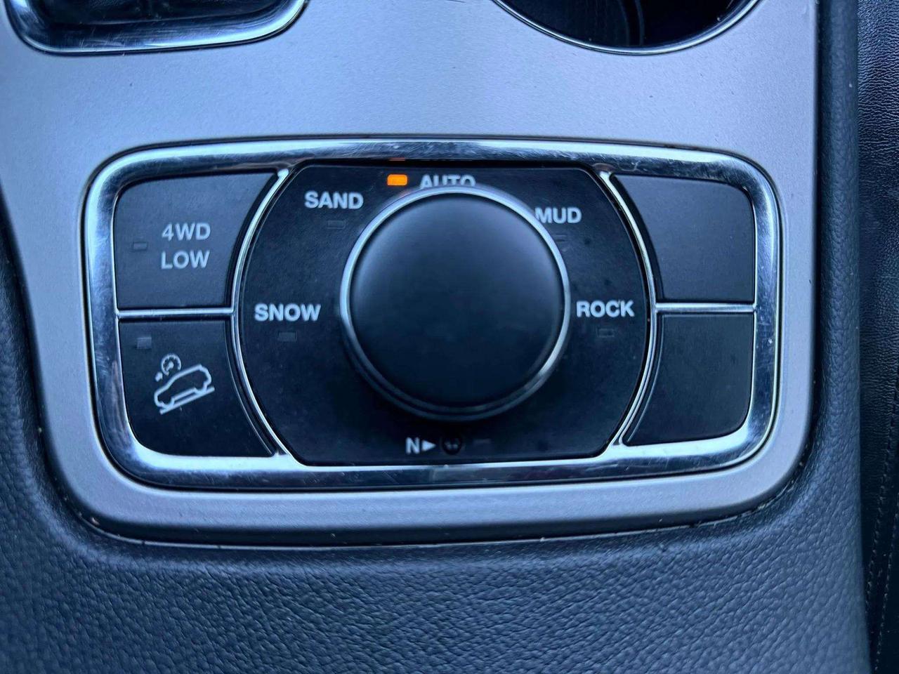 2020 Jeep Grand Cherokee ALTITUDE 4X4 Photo