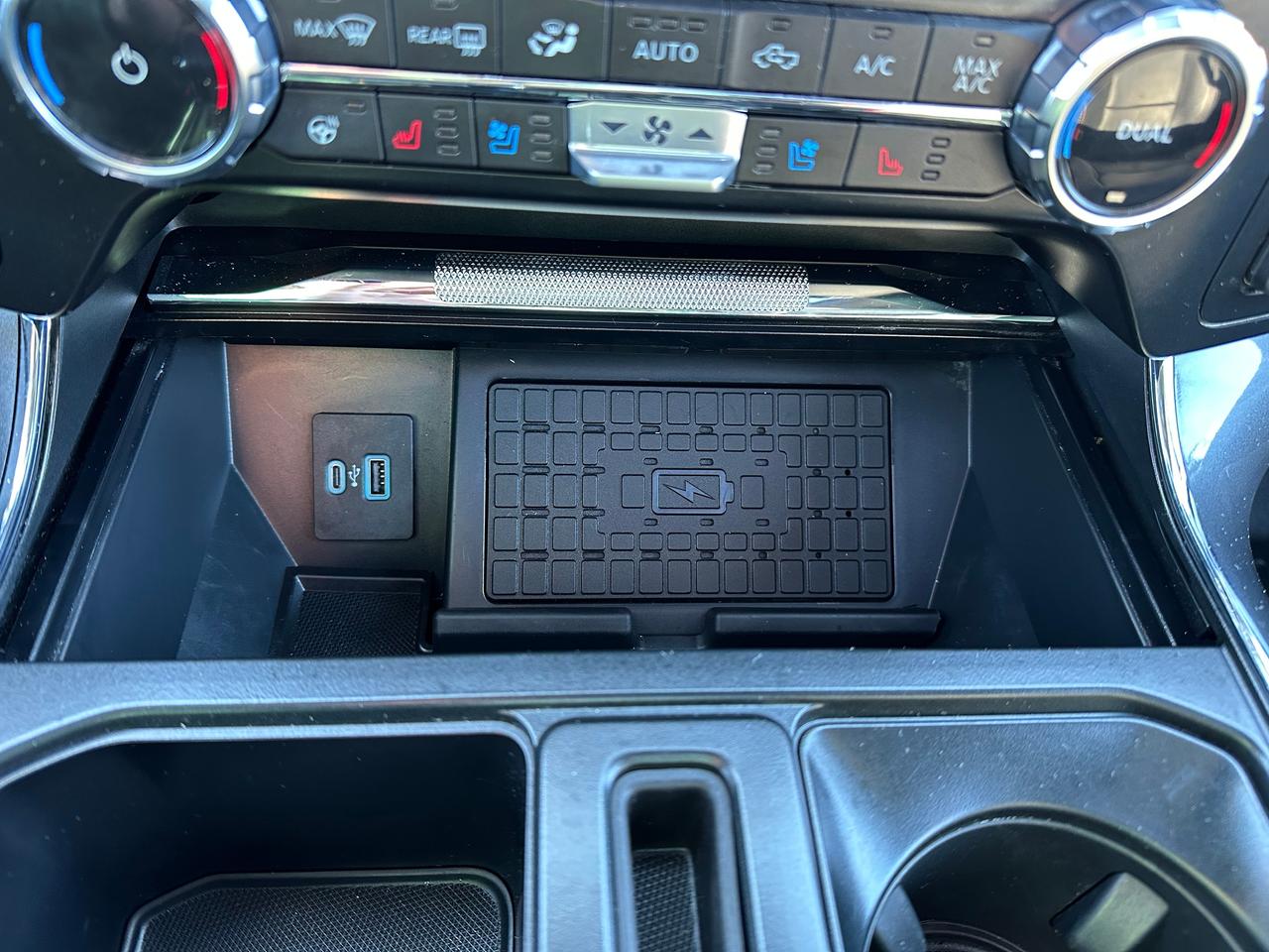 2023 Ford F-150 Lariat Photo5