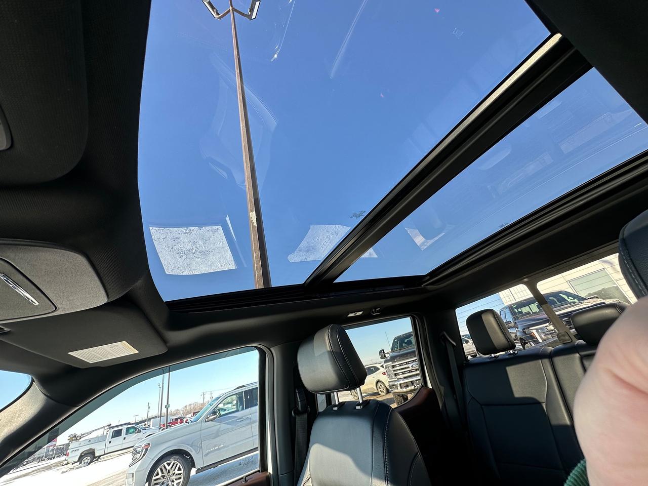 2023 Ford F-150 Lariat Photo5