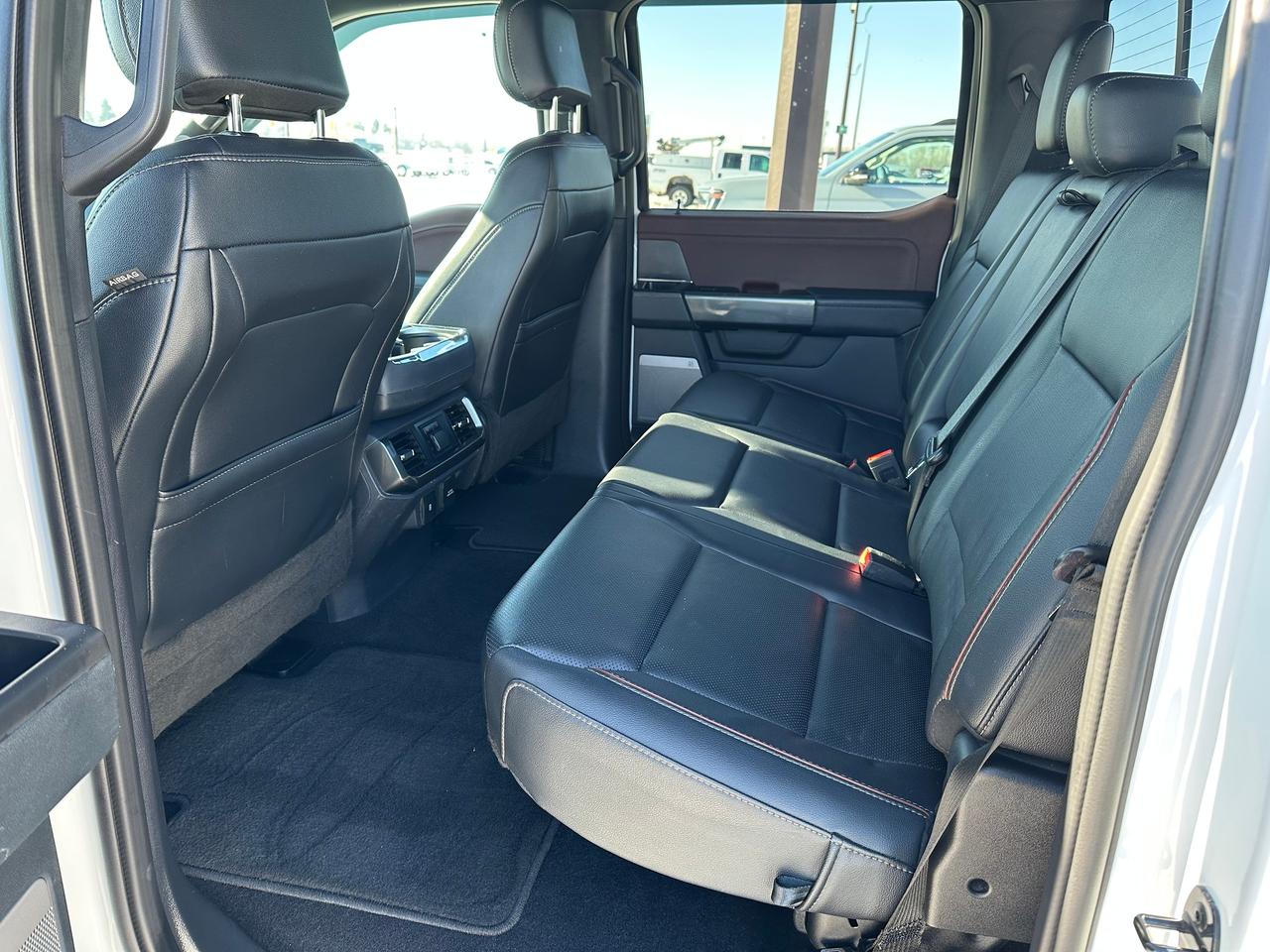 2023 Ford F-150 Lariat Photo5