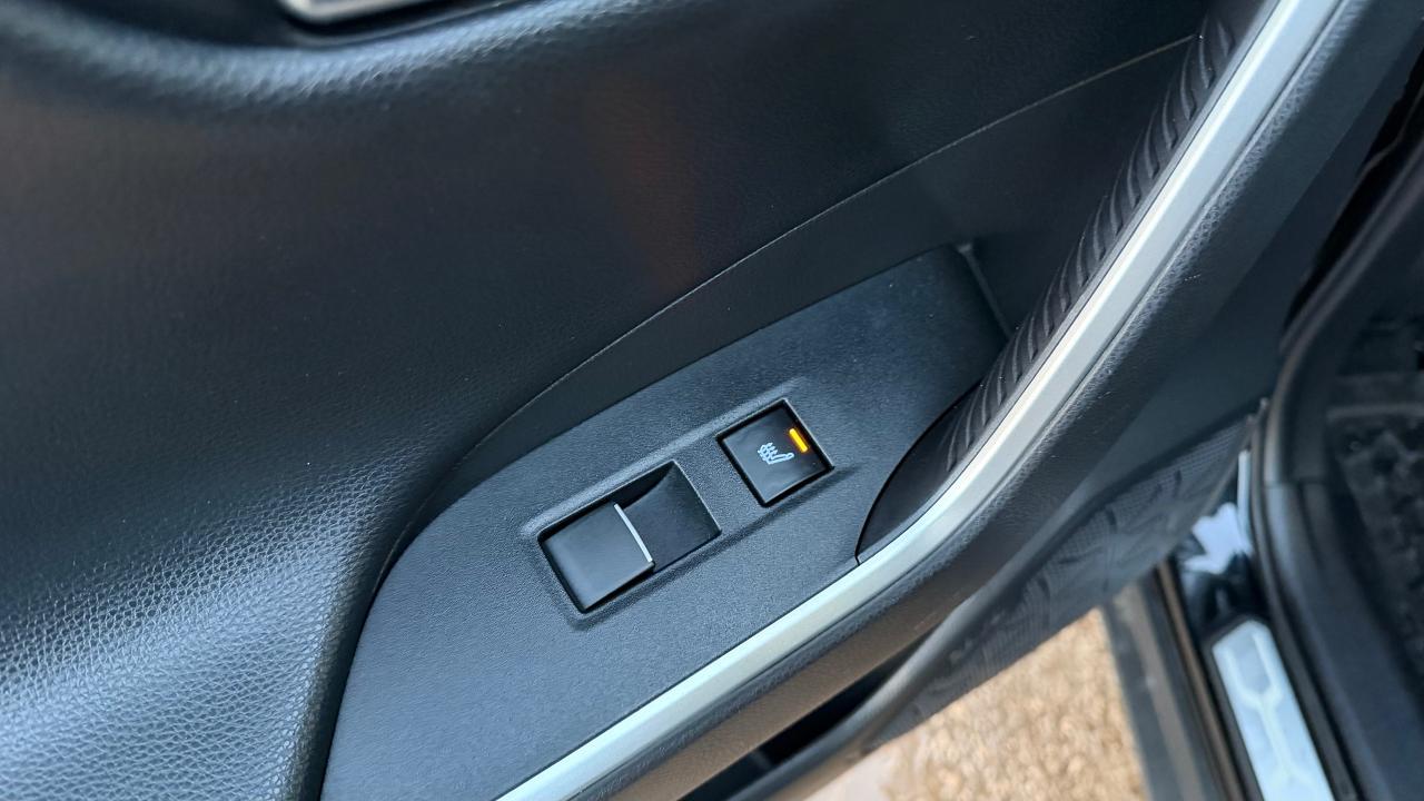 2019 Toyota RAV4 AWD Hybrid Limited, No Accidents, Well Maintained Photo