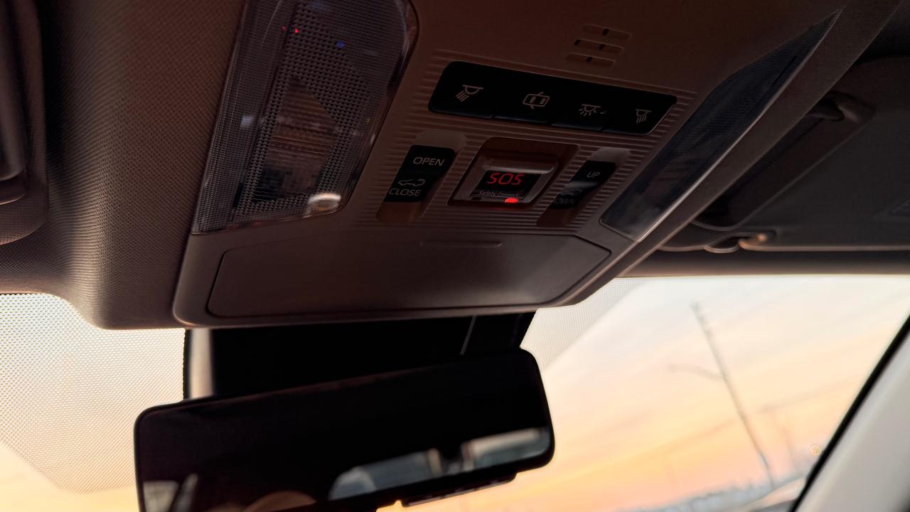 2019 Toyota RAV4 AWD Hybrid Limited, No Accidents, Well Maintained Photo