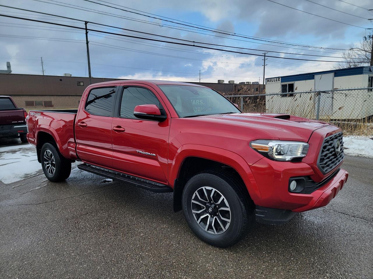 Used 2022 Toyota Tacoma TRD Sport for sale in Oakville, ON