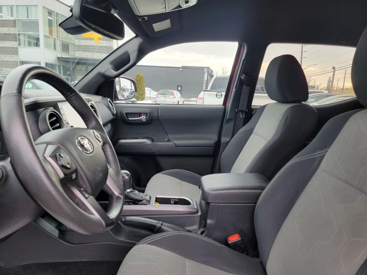 2022 Toyota Tacoma TRD Sport Photo