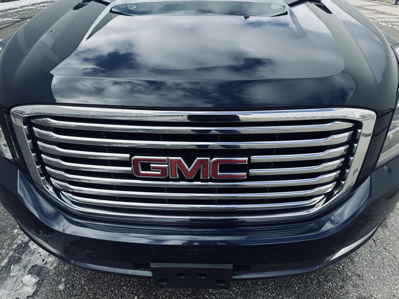 2017 GMC Yukon XL SLT 8 Passengers Fully Equiped Photo