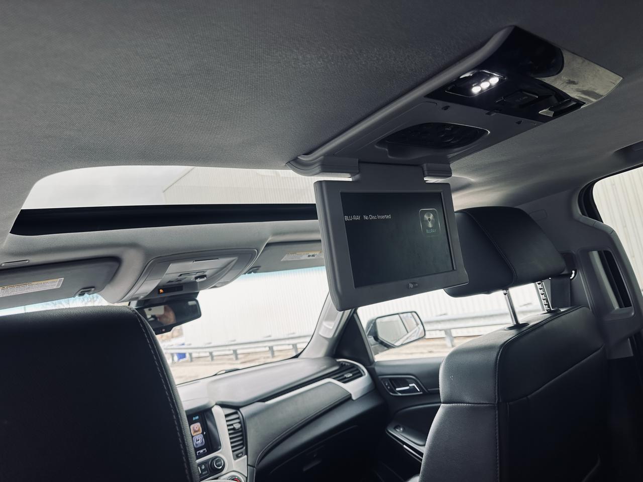 2017 GMC Yukon XL SLT 8 Passengers Fully Equiped Photo