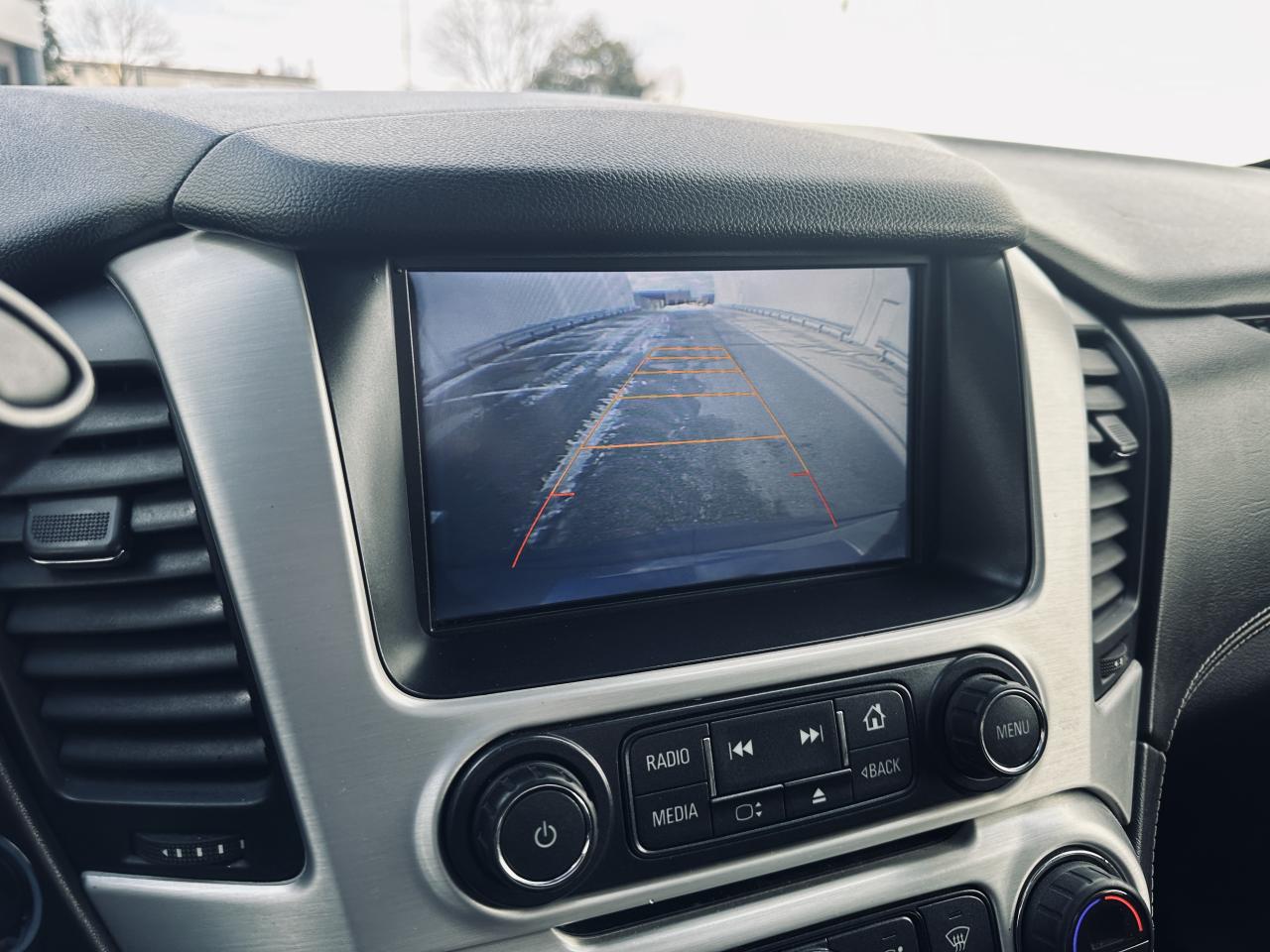 2017 GMC Yukon XL SLT 8 Passengers Fully Equiped Photo