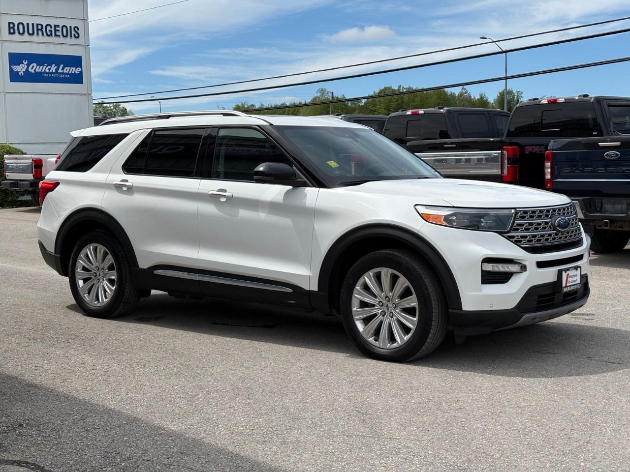 2023 Ford Explorer Limited 4WD Photo4