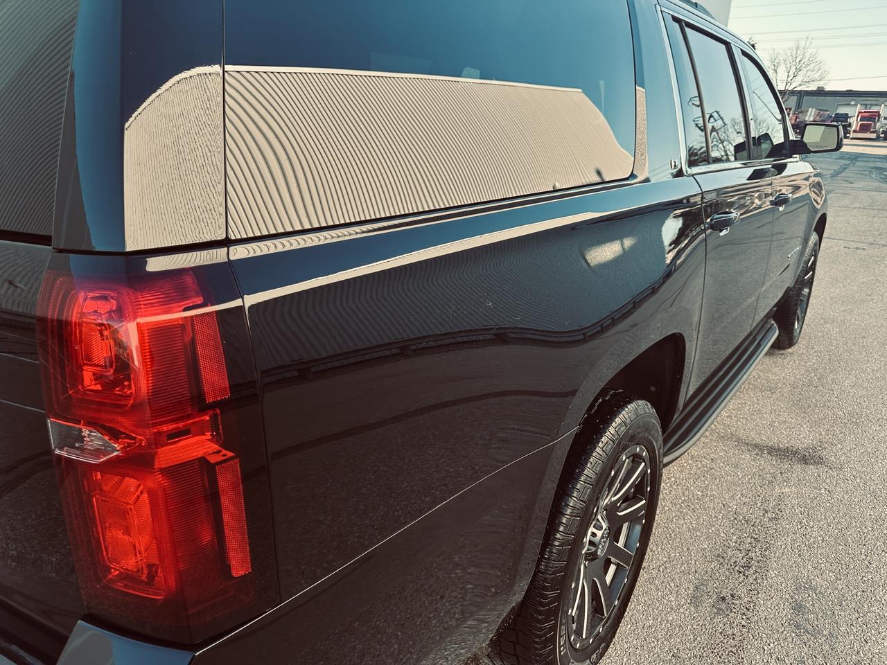 2017 Chevrolet Suburban LT 8 Pass Triple Black Fully Equiped Photo