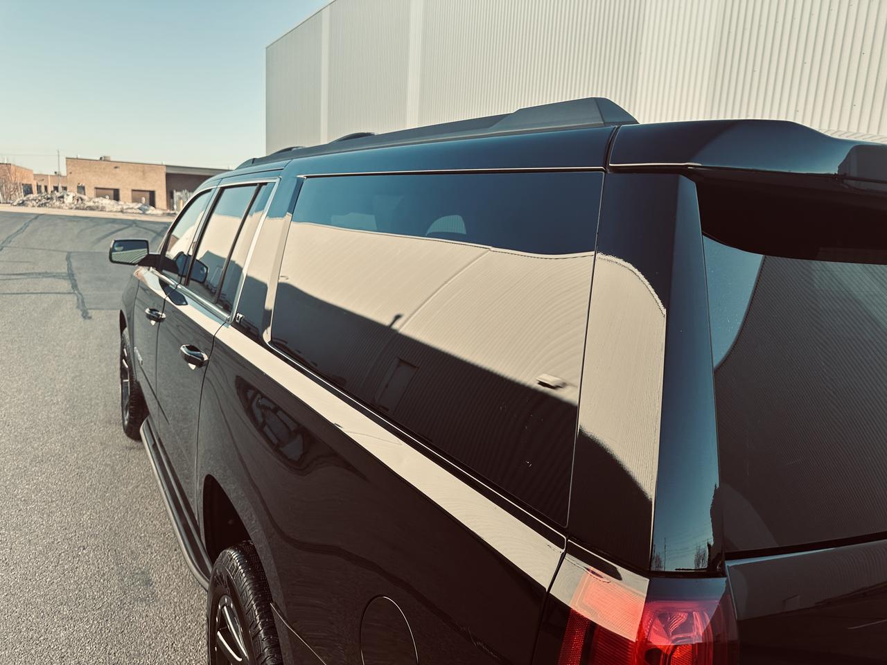 2017 Chevrolet Suburban LT 8 Pass Triple Black Fully Equiped Photo