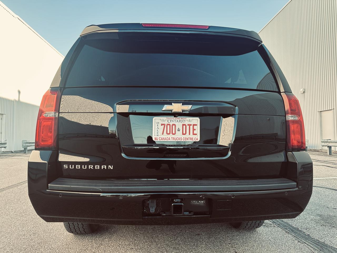 2017 Chevrolet Suburban LT 8 Pass Triple Black Fully Equiped Photo