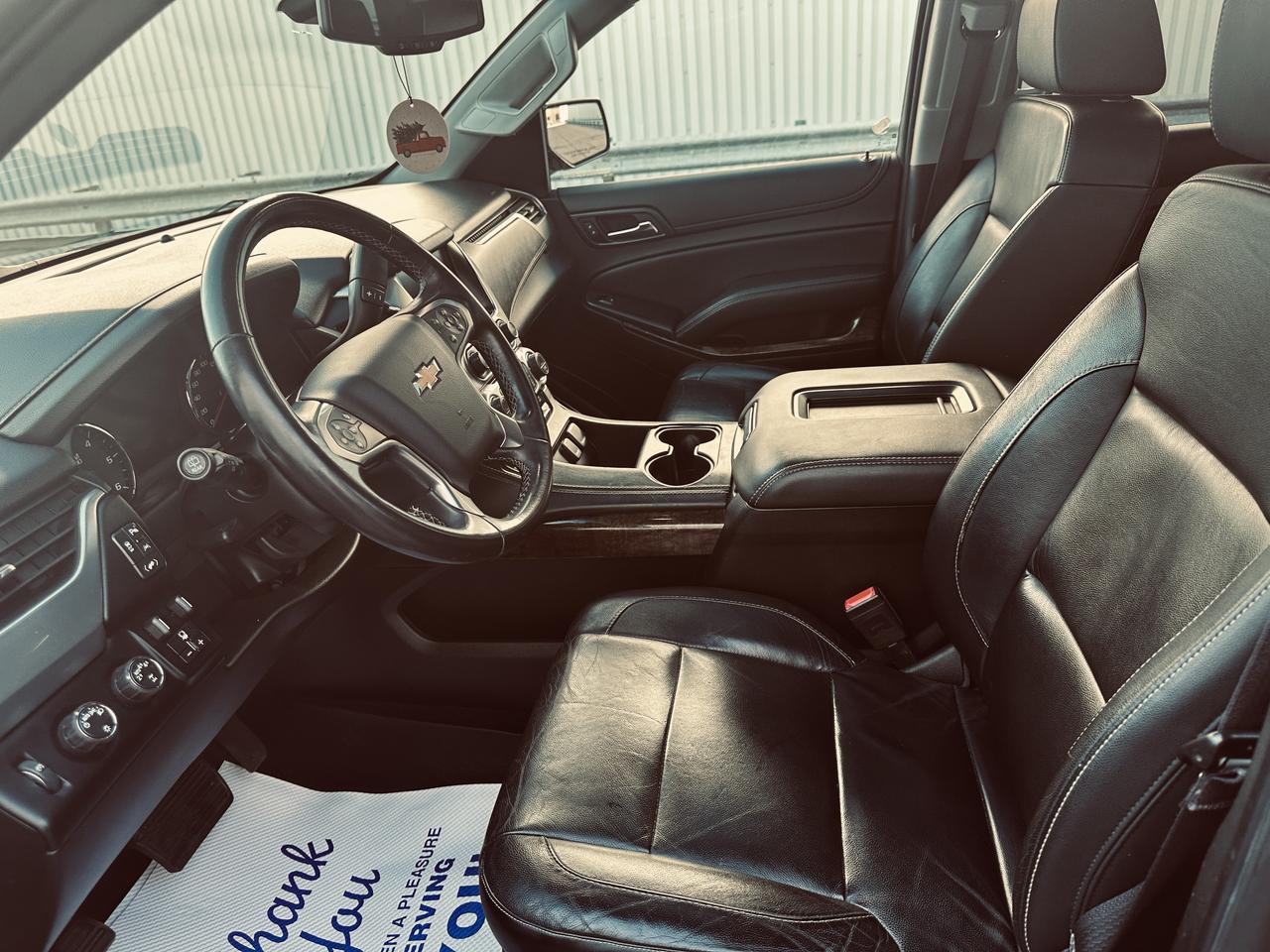 2017 Chevrolet Suburban LT 8 Pass Triple Black Fully Equiped Photo