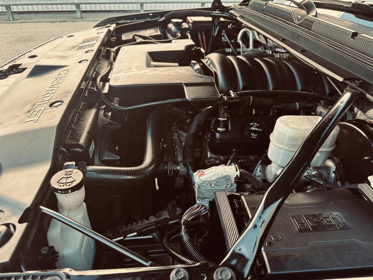 2017 Chevrolet Suburban LT 8 Pass Triple Black Fully Equiped Photo