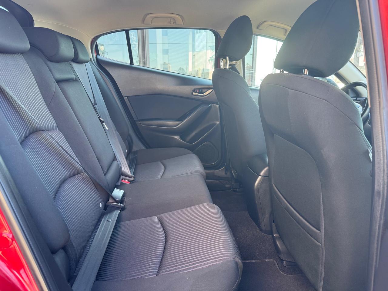 2015 Mazda MAZDA3 GS Manual | Backup Camera | Heated Seats | Bluetooth Photo