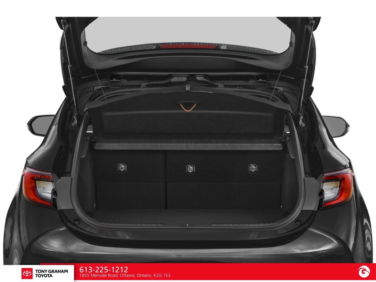 2025 Toyota Corolla Hatchback Photo