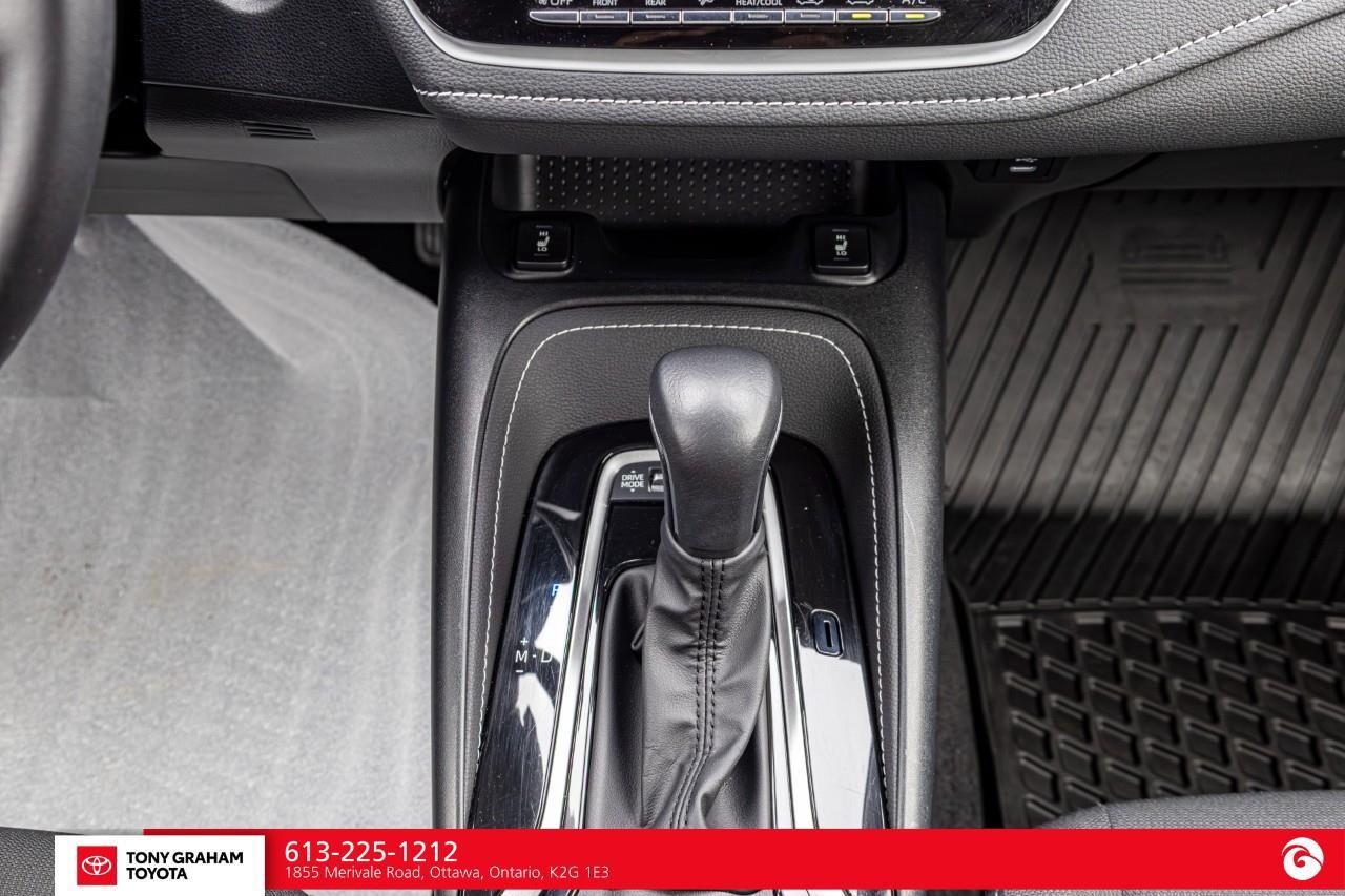 2025 Toyota Corolla Hatchback Photo
