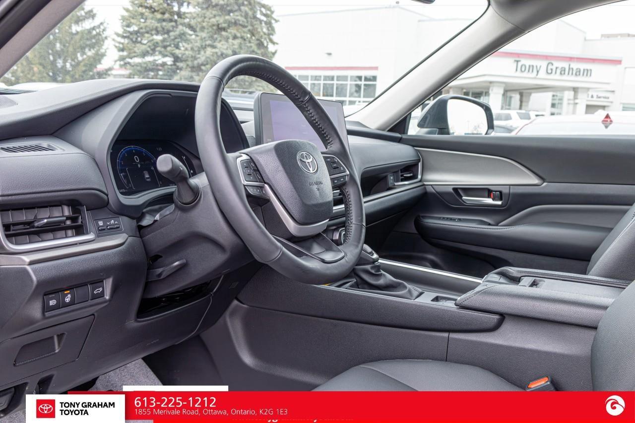 2024 Toyota Grand Highlander Hybrid XLE Photo