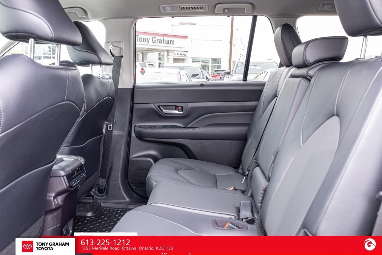 2024 Toyota Grand Highlander Hybrid XLE Photo