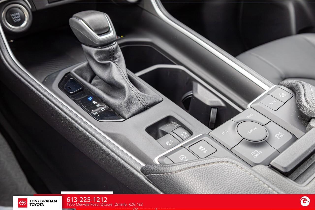 2024 Toyota Grand Highlander Hybrid XLE Photo