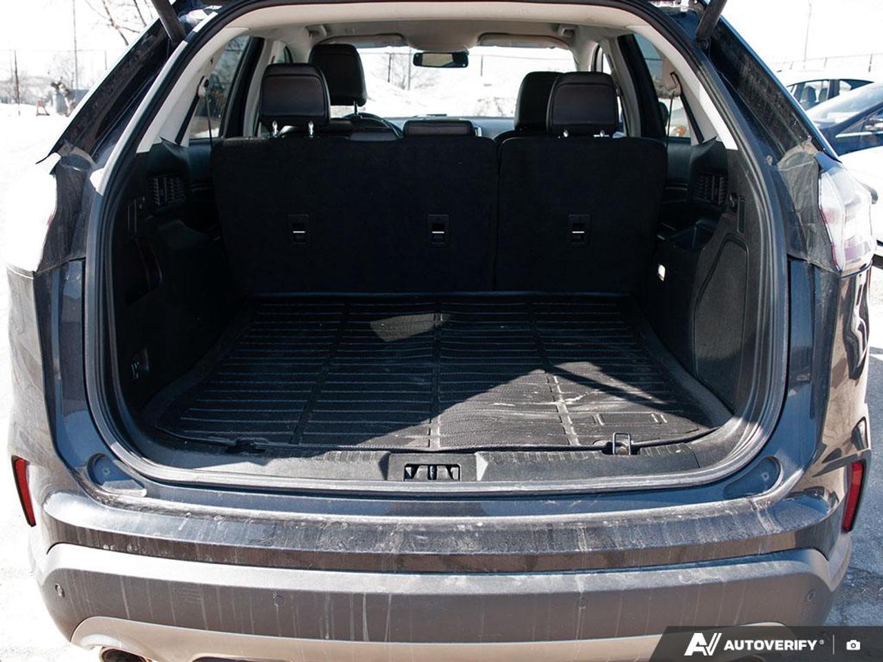 2023 Ford Edge Titanium BLIND SPOT DETECTION | WIRELESS CHARGING | LANE KE Photo