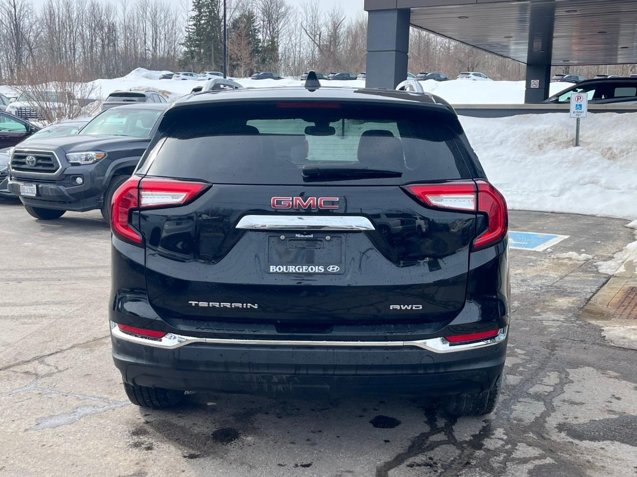 2022 GMC Terrain AWD SLT Photo