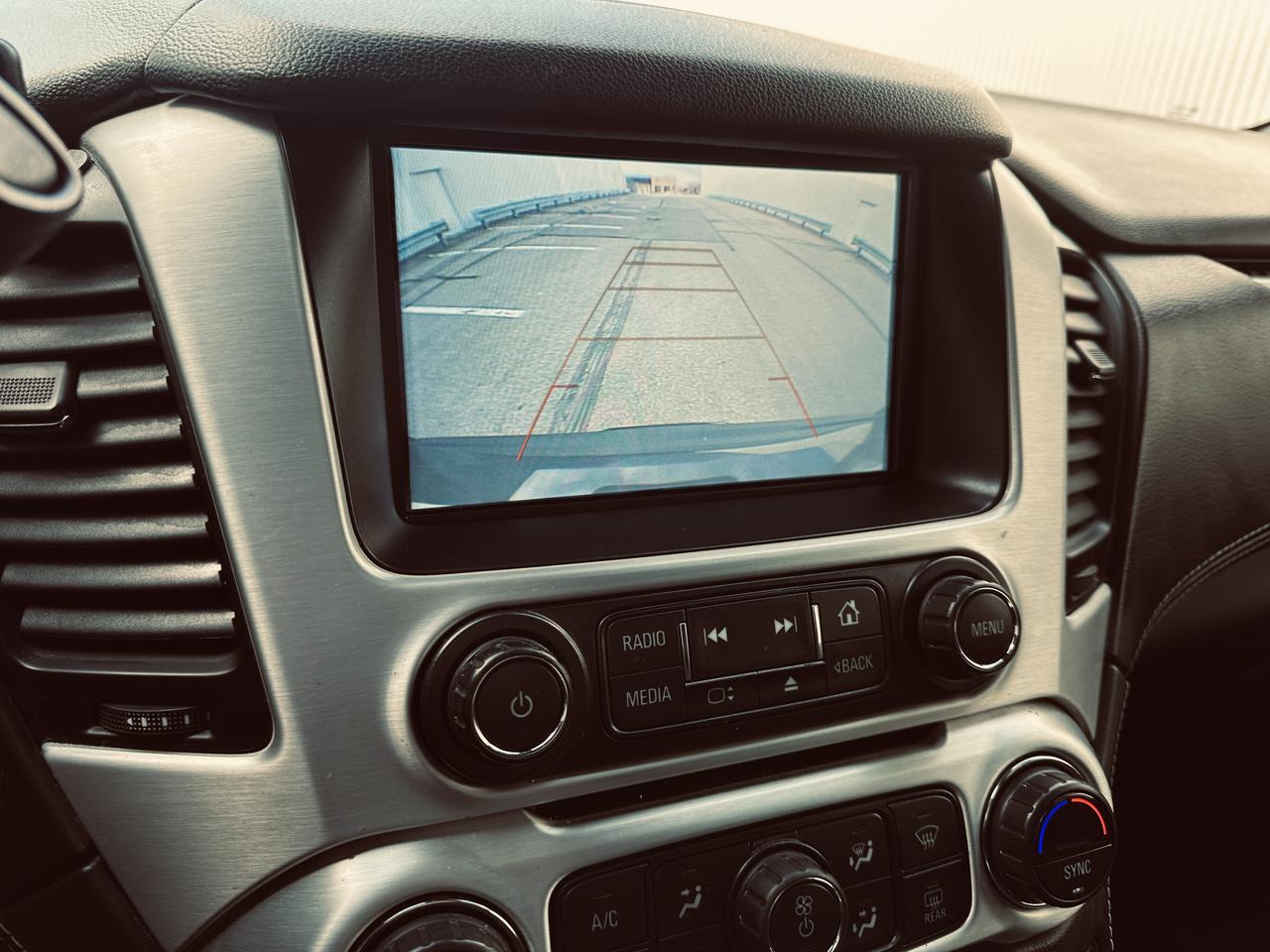 2020 GMC Yukon XL SLT 8 Passengers Triple Black Loaded Photo