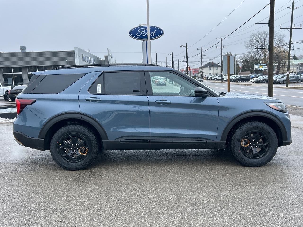 2026 Ford Explorer TREMOR 4WD 800A Photo3