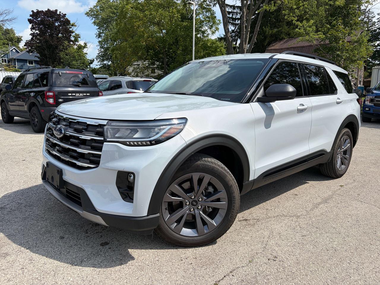 2026 Ford Explorer ACTIVE W/200A PKG 4WD 200A Photo0